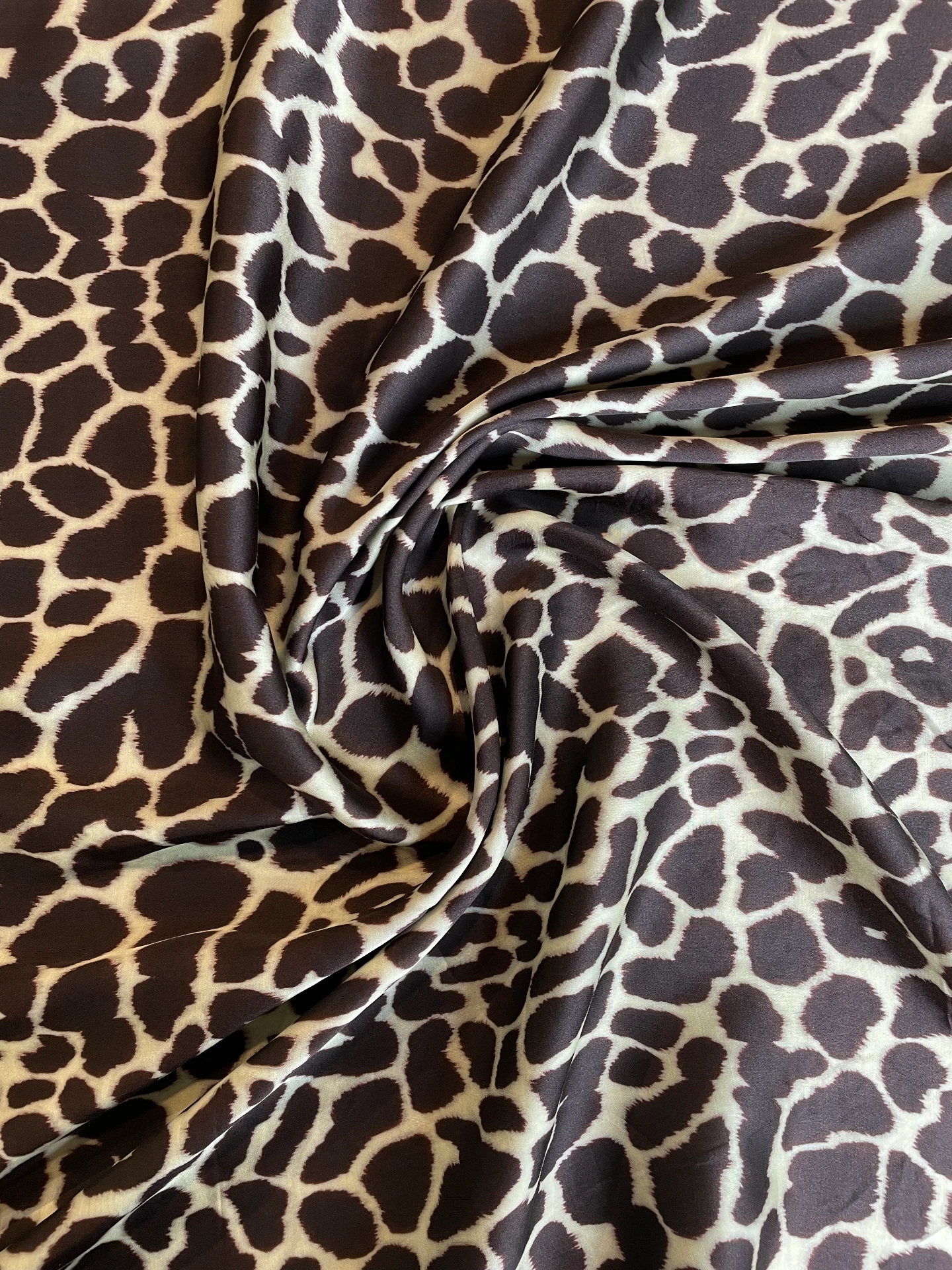 Viscose motif girafe