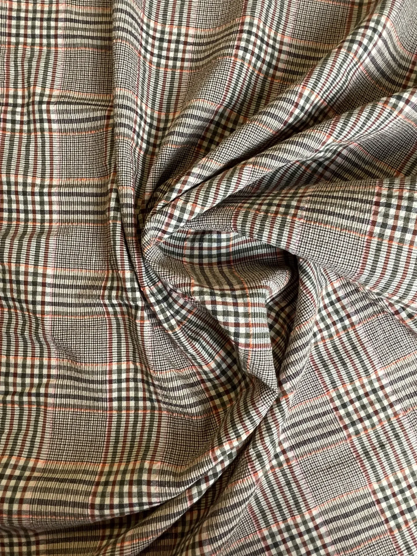 Tissu crêpe à grands carreaux brique et kaki