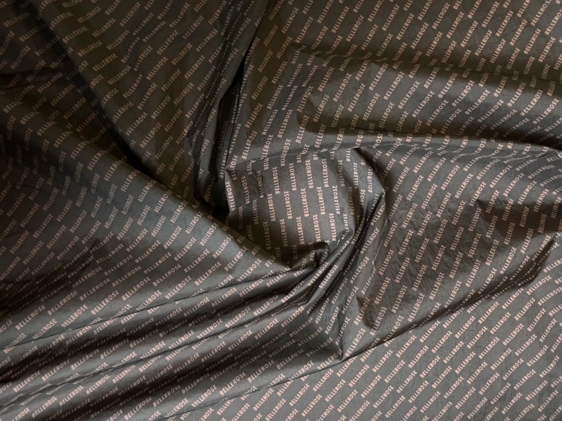 Tissu déperlant brun